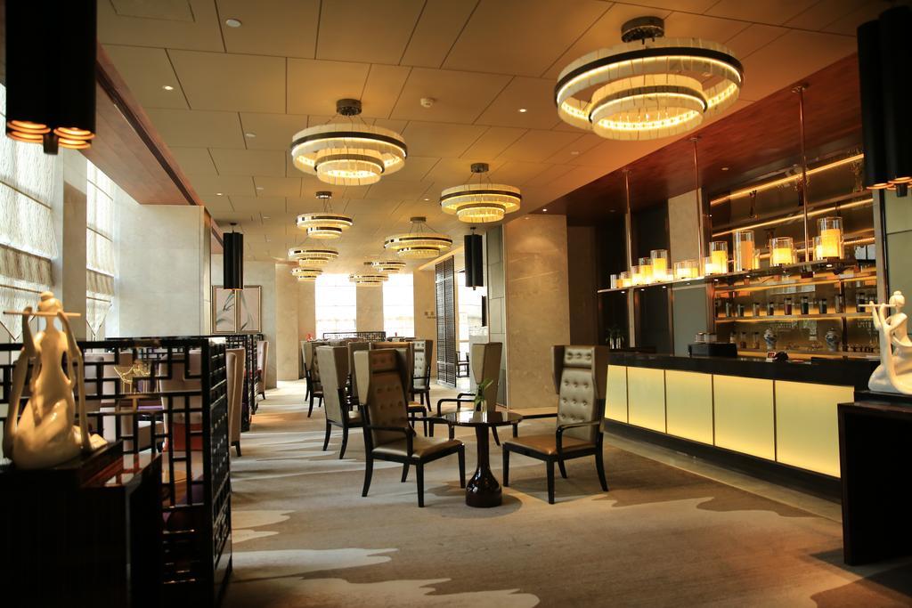 Ramada Yiyang Taojiang Hotel Bagian luar foto