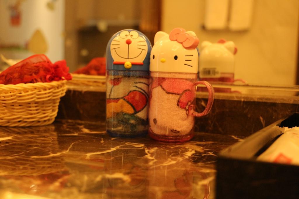 Ramada Yiyang Taojiang Hotel Bagian luar foto